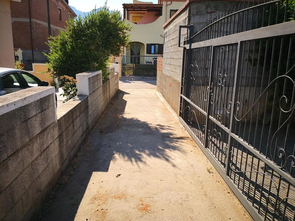 Casa Il Giardino Villa Orosei